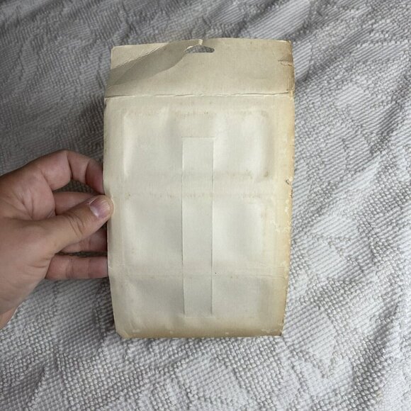 CLEO Christmas Gift Tags Pack 50pcs XMAS Present VTG‎ USA - Picture 4 of 4